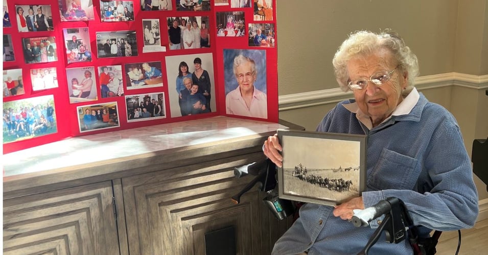 Sarah B of Pacifica Senior Living Kenmore blog header